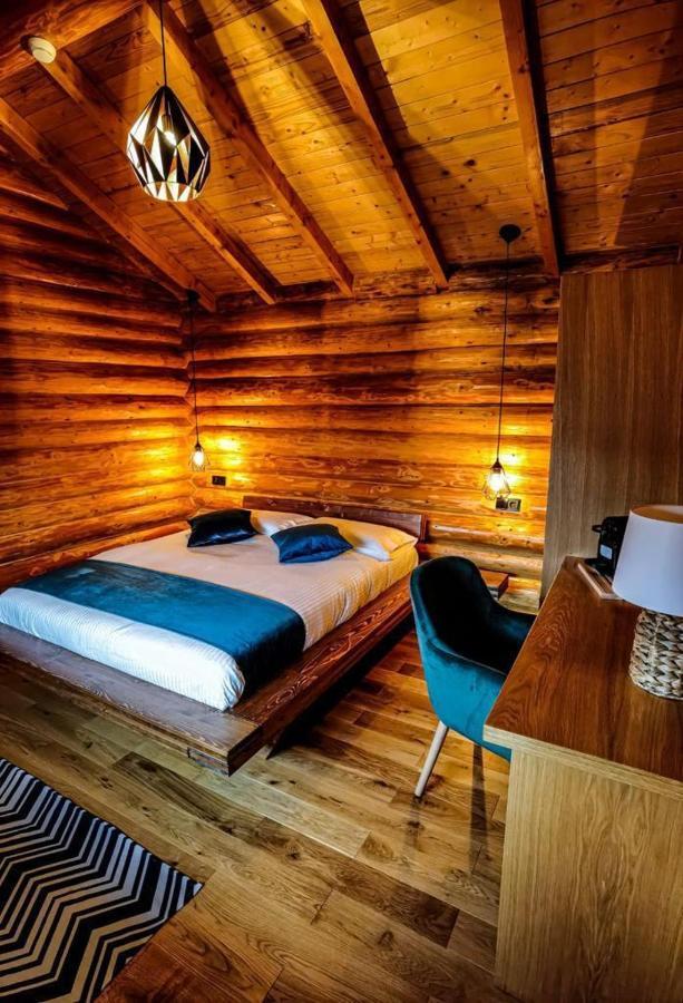 Complex Bosco Hotel Borşa Екстериор снимка